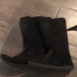 Girls black suede boots